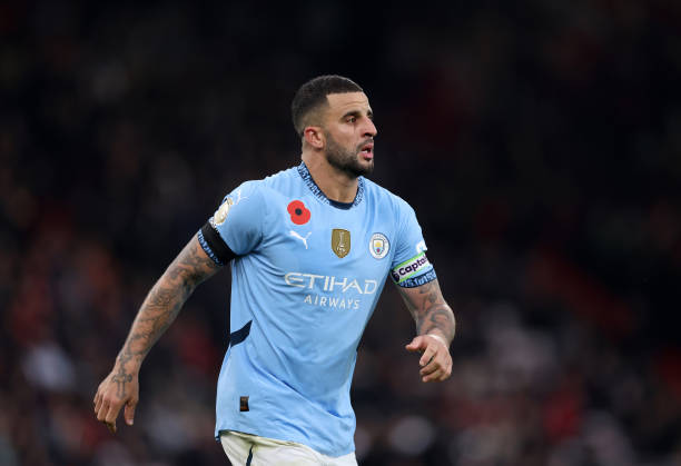 Kyle Walker nêu lý do khiến Man City sa sút