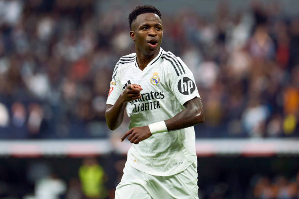 Thay Neymar, Saudi Arabia gây áp lực lên Vinicius