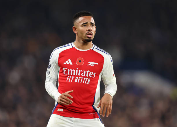 Arsenal lên kế hoạch thanh lý 3 ngôi sao đội một 