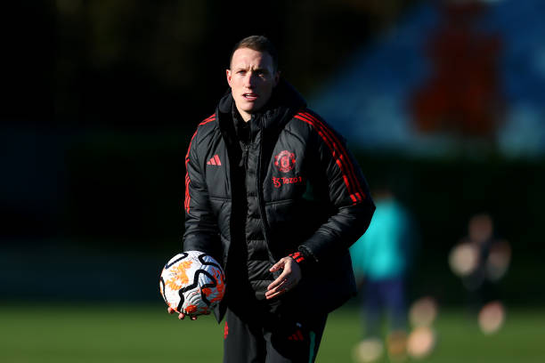 Phil Jones nêu tên cầu thủ "tuyệt hảo" của M.U