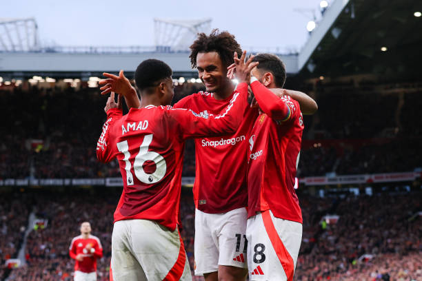 "Màn trình diễn trung bình của Man United"