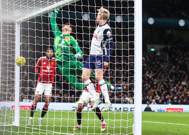 Man United và mối lo ngại về bản hợp đồng 4,3 triệu bảng
