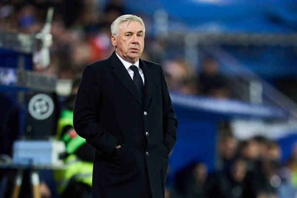 Ảnh bài viết Xavi nguy cơ bị sa thải, Ancelotti nói gì?