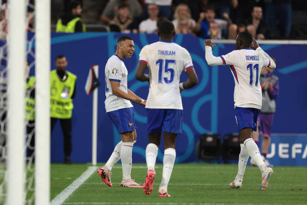 Ảnh bài viết 4 điểm đen sau trận thắng của ĐT Pháp: "Cú lừa" ngoạn mục 