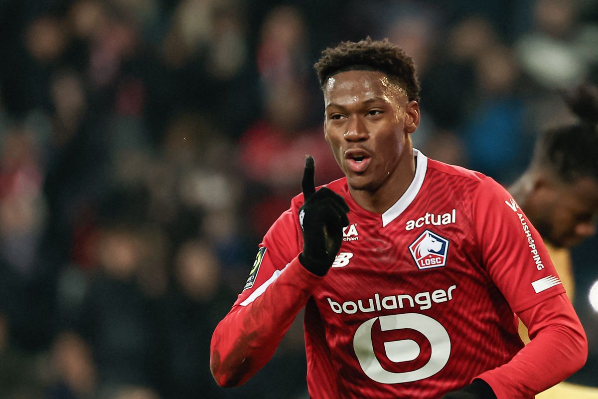 Lille chốt giá bán Jonathan David cho Man Utd