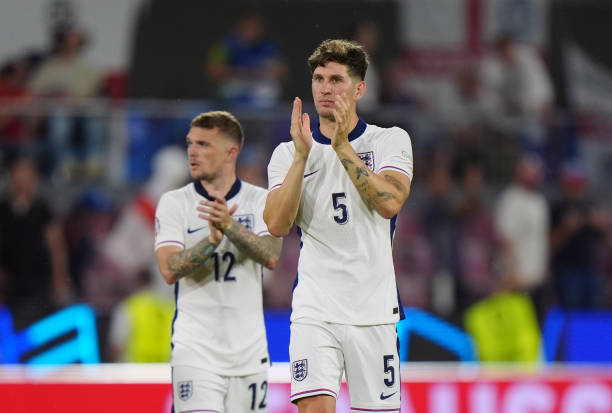 John Stones khen ngợi "báu vật" tuyển Anh