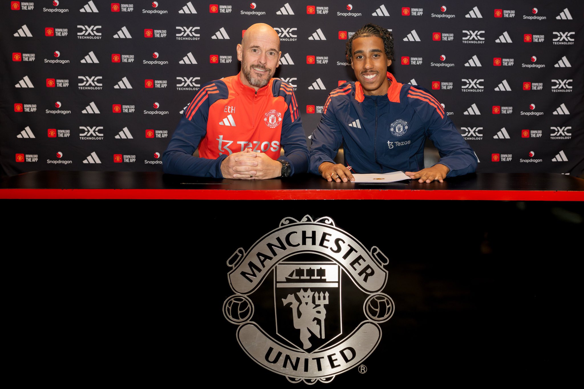 Ảnh bài viết CHÍNH THỨC: Leny Yoro gia nhập Man Utd từ Lille, mức phí điên rồ 70 triệu euro