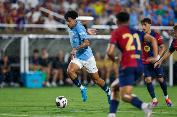 Pep Guardiola: "Wow, anh chàng này có những phẩm chất ấn tượng" 