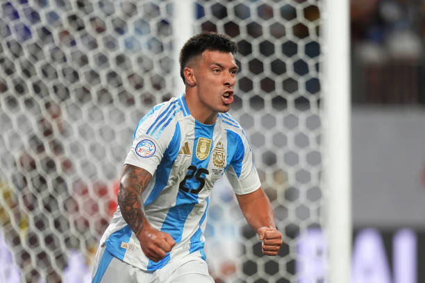 Ảnh bài viết Thống kê gây sốc của Lisandro Martinez 