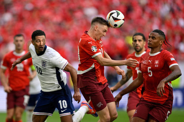 4 điểm đen trong chiến thắng của ĐT Anh: Sốc với Harry Kane; Dấu hỏi Southgate