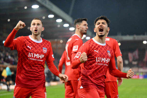 "Hiện tượng" Bundesliga có thể quật ngã Chelsea tại Conference League