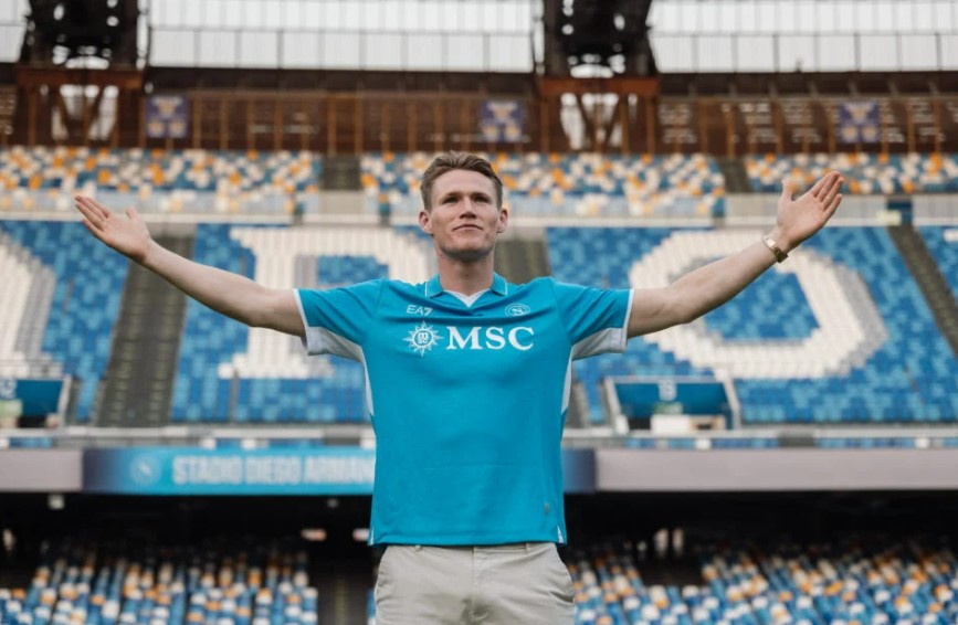 "McTominay có thể trở thành truyền nhân của tôi"