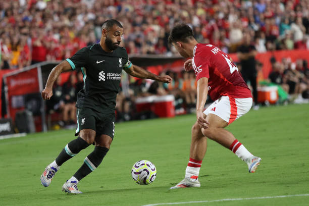 Đấu Barnsley, thời cơ lý tưởng cho M.U trình làng "Luke Shaw 2.0"