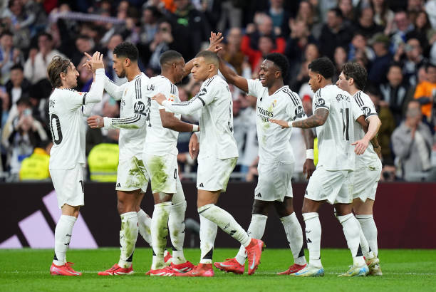 Real 2-1 Rayo: Show diễn của "song sát"; Cao tay như Ancelotti