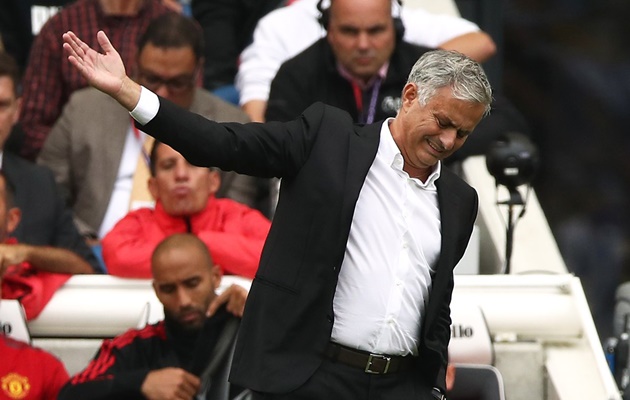 Alan Shearer chỉ ra nguyên nhân khiến Man Utd