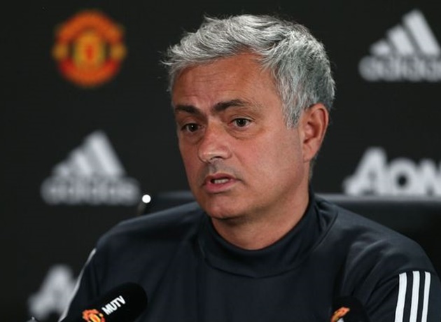 Sốc! Mourinho tổ chức họp báo bất thường, Man Utd sắp có