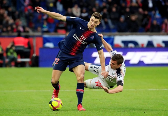 Thomas Meunier has a contract offer, I think it is more likely to be from Arsenal.” - Bóng Đá