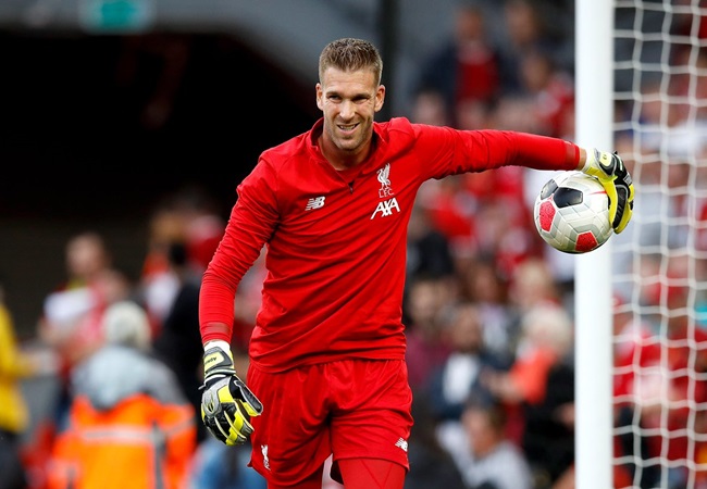 ‘He needs us & we need him as well’ Liverpool defender backs keeper to perform in Chelsea clash - Bóng Đá