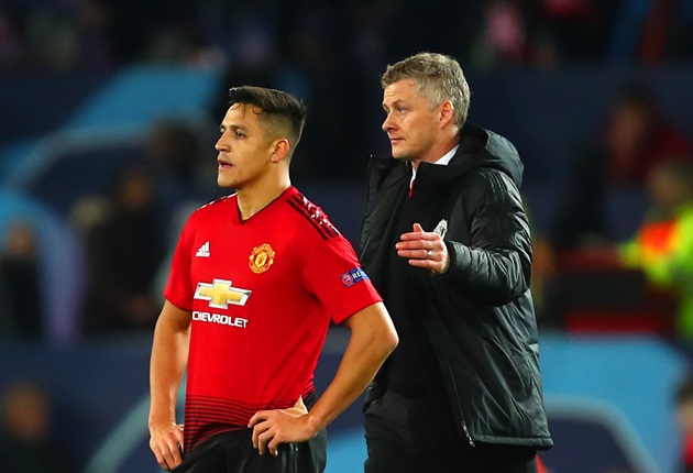 Why United Should Move Alexis Sanchez On This Month Even Without A Replacement - Bóng Đá