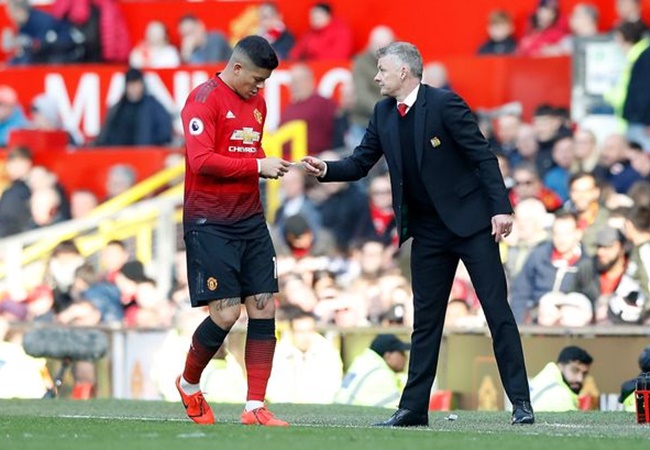Man Utd defender says he will ‘try to leave’ in January so he can play international football - Rojo - Bóng Đá
