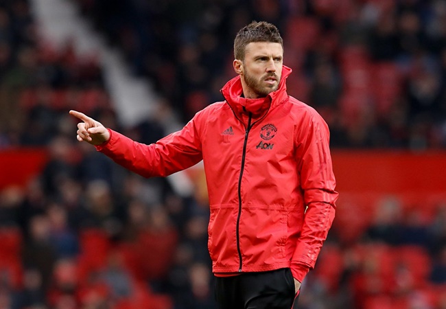 Manchester United fans react to Michael Carrick’s performance in testimonial - Bóng Đá