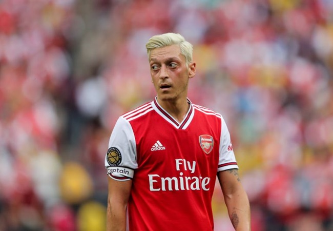 Mesut Ozil ‘unhappy’ with Arsenal situation, reveals Sead Kolasinac - Bóng Đá