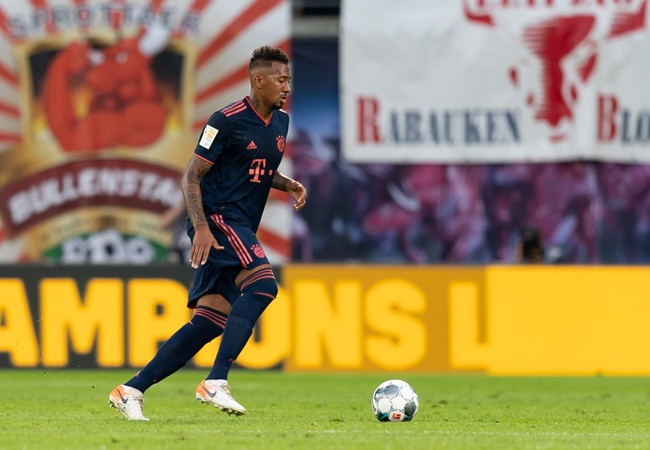 Reports: Manchester United wants to sign former World Cup winner in January - Boateng - Bóng Đá