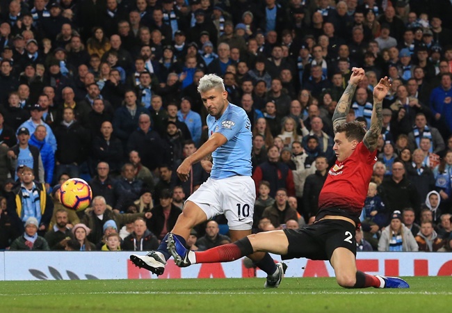 Sergio Aguero explains why Man City care more about Man Utd than Liverpool - Bóng Đá