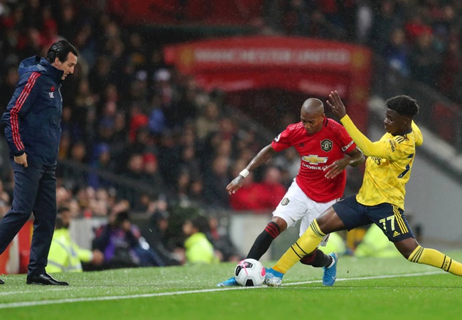 Dàn sao Arsenal và muôn màu phản ứng khi Emery 'bay ghế': Lạ lùng Ozil! - Bóng Đá