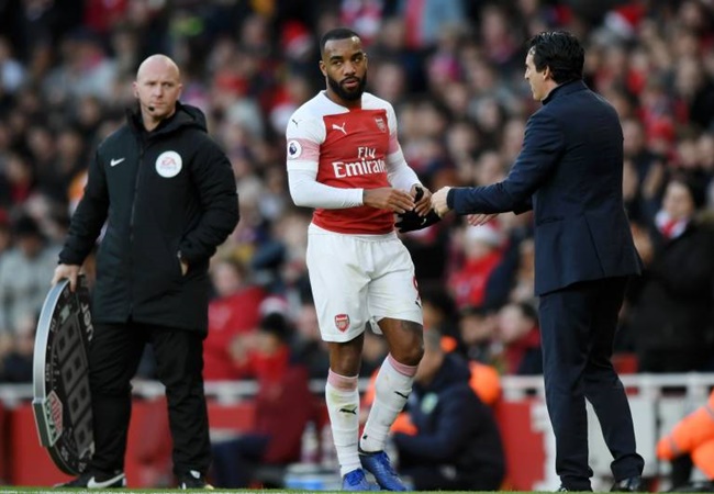 Dàn sao Arsenal và những lời tri ân 'đẫm nước mắt' dành cho Emery - Bóng Đá