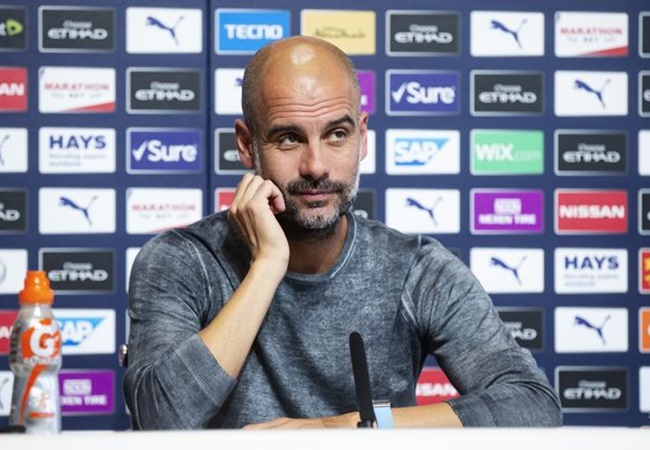 Pep Guardiola admits he is shocked Manchester United have not challenged Manchester City - Bóng Đá