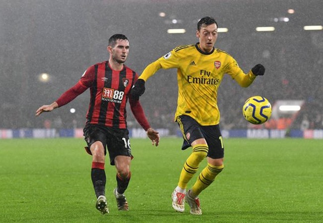 Mikel Arteta praises Mesut Ozil after Arsenal’s draw against Bournemouth - Bóng Đá