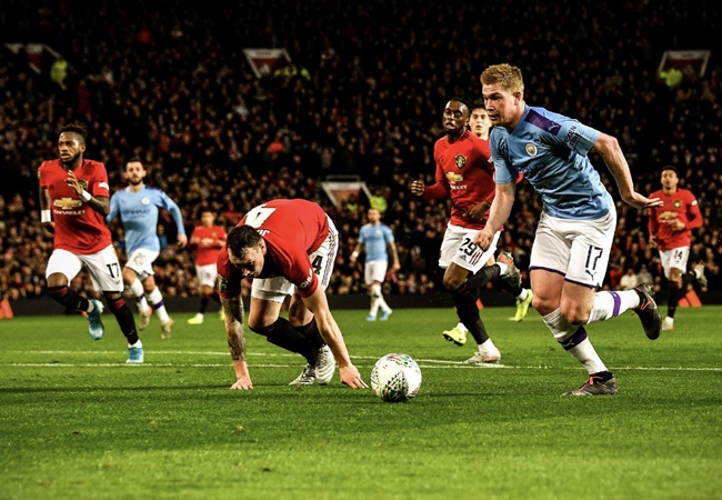 Kevin de Bruyne reveals Manchester City spent just FIFTEEN MINUTES - Bóng Đá