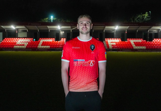 Official: James Wilson join Salford City - Bóng Đá