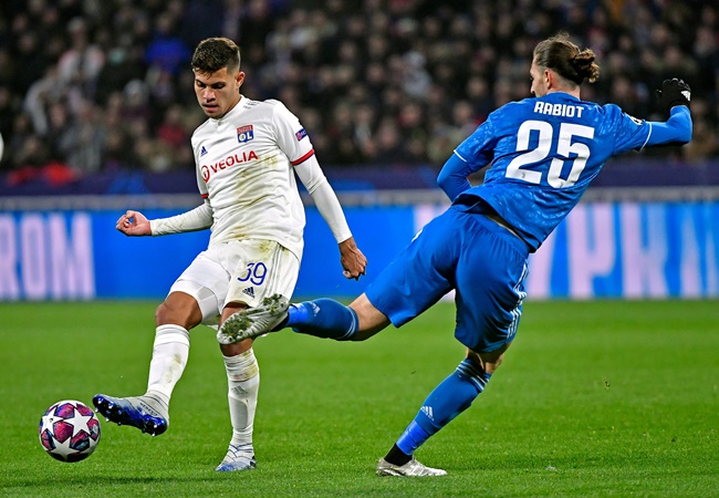 'Nuối tiếc' của Arsenal bùng nổ, 'cân' cả Juve giúp Lyon chiến thắng - Bóng Đá