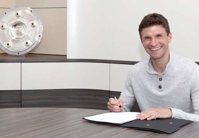 BREAKING: Thomas Muller signs a contract extension with Bayern Munich until 2023 - Bóng Đá