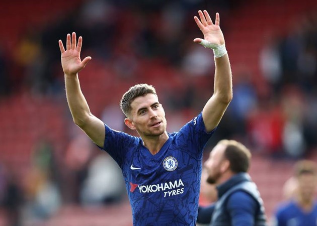 Gary Neville believes Frank Lampard has already decided to sell Chelsea midfielder Jorginho - Bóng Đá