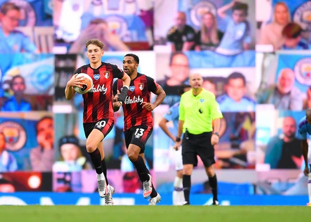 Silva tỏa sáng, Man City thắng Bournemouth trong trận cầu 'nghịch lý' - Bóng Đá