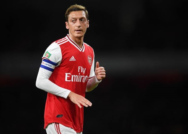 Arsenal midfielder Mesut Ozil rejects transfer offer from Fenerbahce - Bóng Đá