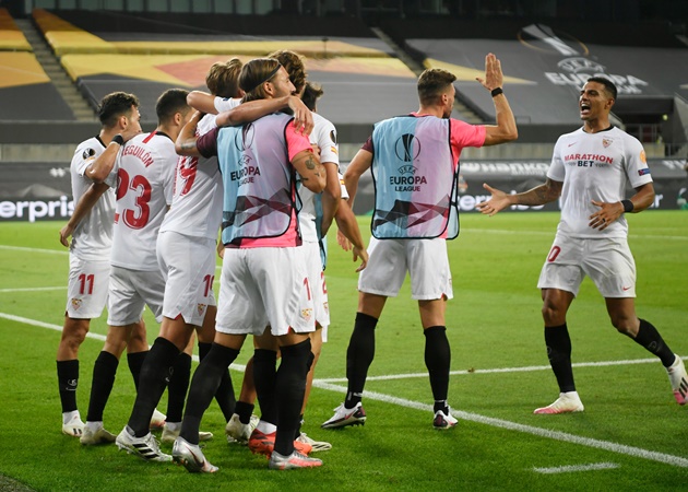 10 thống kê đặc biệt trận Man Utd 1-2 Sevilla: Hàng công thảm họa - Bóng Đá