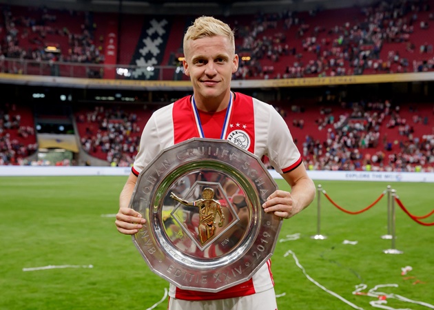 Van De Beek already had a direct talk also with Solskjaer and is ‘buzzing’ to join the club - Bóng Đá
