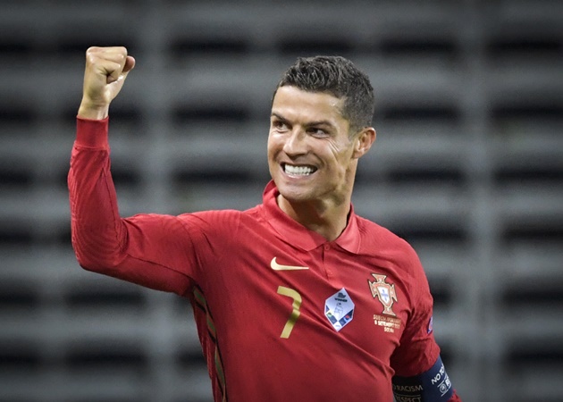 Manchester United have congratulated their former winger Cristiano Ronaldo - Bóng Đá