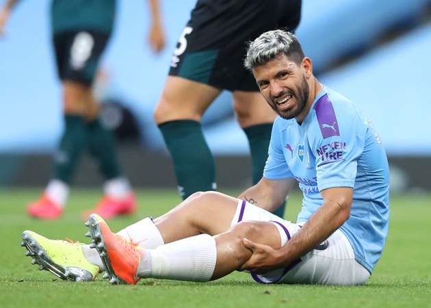 Sergio Aguero could be out for another two months as Pep Guardiola reveals knee injury troubles - Bóng Đá