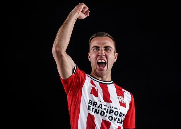 Official: PSV sign Mario Gotze - Bóng Đá