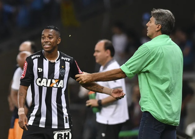 Ex-Manchester City star Robinho returns to Santos on €229 monthly wage - Bóng Đá
