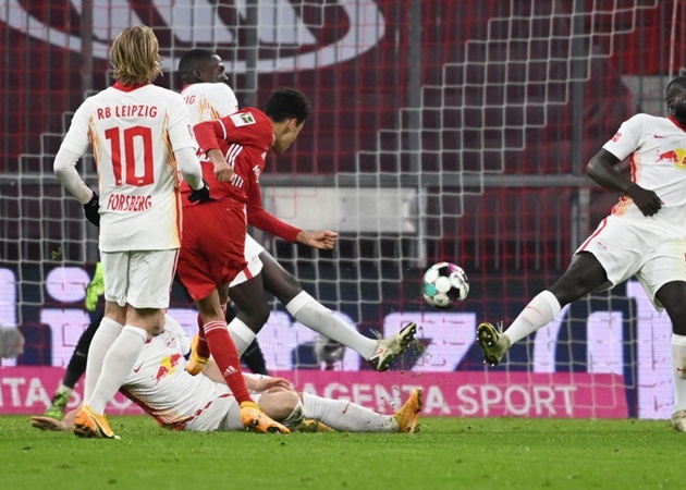 Rượt đuổi ngoạn mục, Bayern Munich chia điểm Leipzig quá kịch tính - Bóng Đá