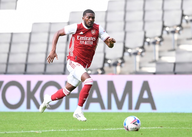 Maitland-Niles không phải là ưu tiên ở vị trí hậu vệ phải của The Gunner.