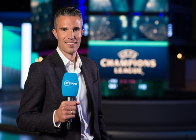 Và cuối cùng là Robin Van Persie, người đã treo giày và đang làm công tác bình luận cho đài truyền hình BT Sport.