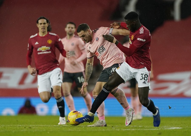 ‘It was madness!’ Paul Merson slams Ole Gunnar Solskjaer team selection for Manchester United’s defeat to Sheffield United - Bóng Đá