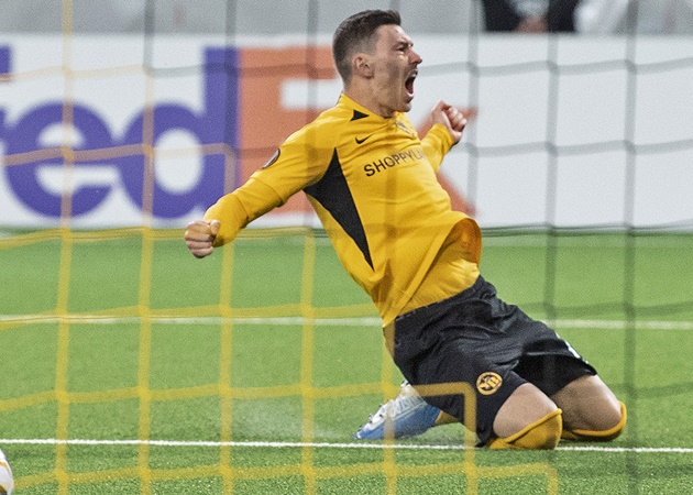 BSC Young Boys đã tạo nên bất ngờ khi hạ gục Bayer Leverkusen 2-0 và Christian Fassnacht là cái tên nhấn chìm đại diện của Bundesliga bằng bàn thắng ở phút 86.